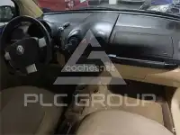 2003 Volkswagen BEETLE
