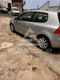 2003 Volkswagen GOLF