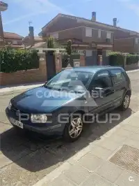 2003 Volkswagen GOLF