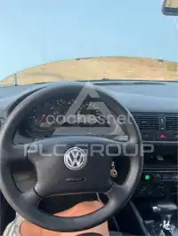 2003 Volkswagen GOLF