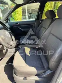 2003 Volkswagen GOLF