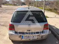 2003 Volkswagen GOLF