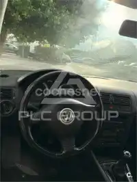 2003 Volkswagen GOLF