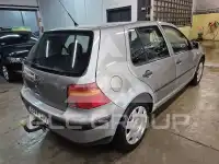 2003 Volkswagen GOLF