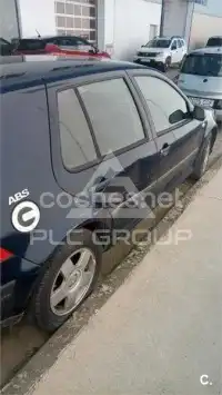 2003 Volkswagen GOLF