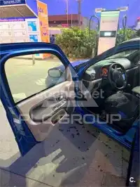2003 Renault Clio