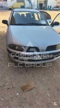 2004 Mitsubishi Carisma
