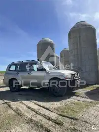 2004 Mitsubishi MONTERO