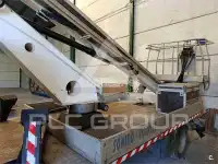 2004 Nissan CABSTAR