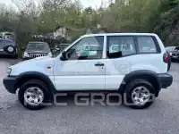 2004 Nissan Terrano