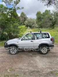 2004 Nissan Terrano
