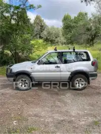 2004 Nissan Terrano