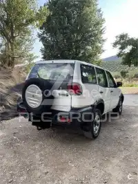 2004 Nissan Terrano