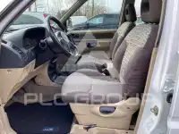 2004 Nissan Terrano