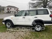 2004 Nissan Terrano