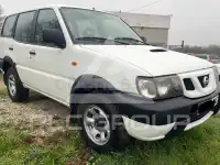 2004 Nissan Terrano