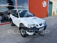 2004 Nissan Terrano