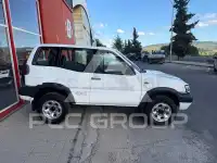 2004 Nissan Terrano