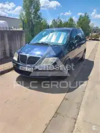 2004 Lancia Phedra