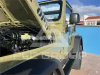 2004 Jeep WRANGLER
