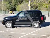 2004 Jeep CHEROKEE
