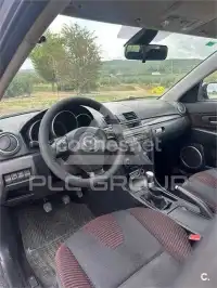 2004 Mazda 3