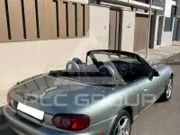 2004 Mazda MX-5