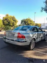 2004 Volvo S60
