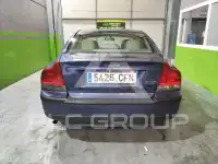 2004 Volvo S60