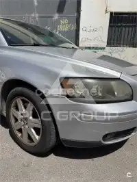2004 Volvo S40