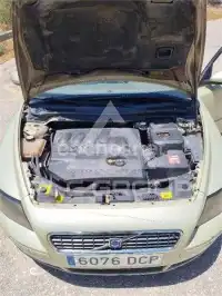 2004 Volvo S40