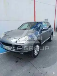 2004 Porsche Cayenne