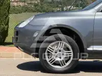 2004 Porsche Cayenne