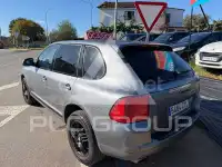 2004 Porsche Cayenne