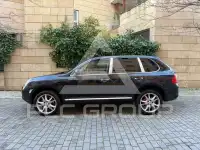 2004 Porsche Cayenne