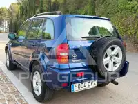 2004 Toyota RAV4