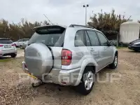2004 Toyota RAV4