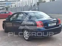 2004 Toyota Avensis