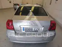 2004 Toyota Avensis