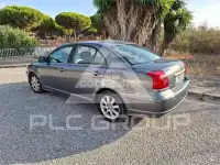 2004 Toyota Avensis
