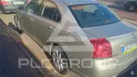 2004 Toyota Avensis