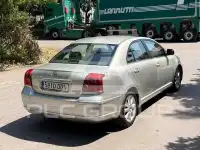 2004 Toyota Avensis