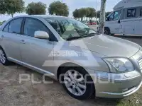 2004 Toyota Avensis