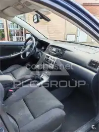 2004 Toyota COROLLA