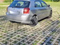 2004 Toyota COROLLA