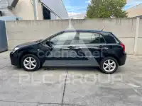 2004 Toyota COROLLA