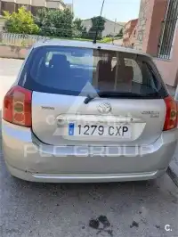 2004 Toyota COROLLA
