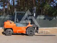 2004 Toyota 