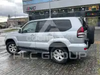 2004 Toyota LAND CRUISER