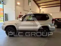2004 Toyota LAND CRUISER